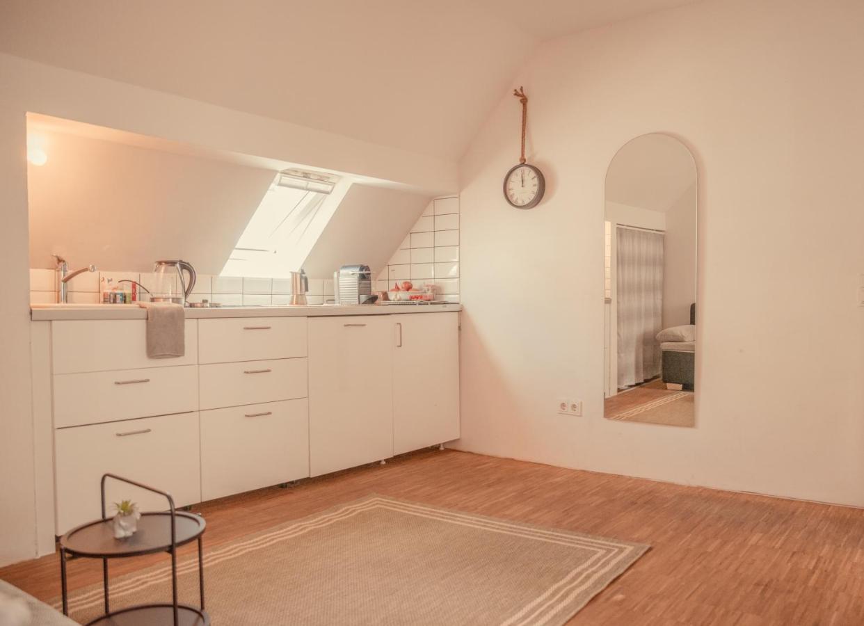 Altstadt Apartment Centralissimo Дюссельдорф Экстерьер фото